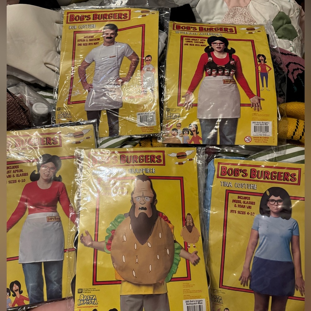 Bob’s Burgers Set of Family Costumes! New in packages!
